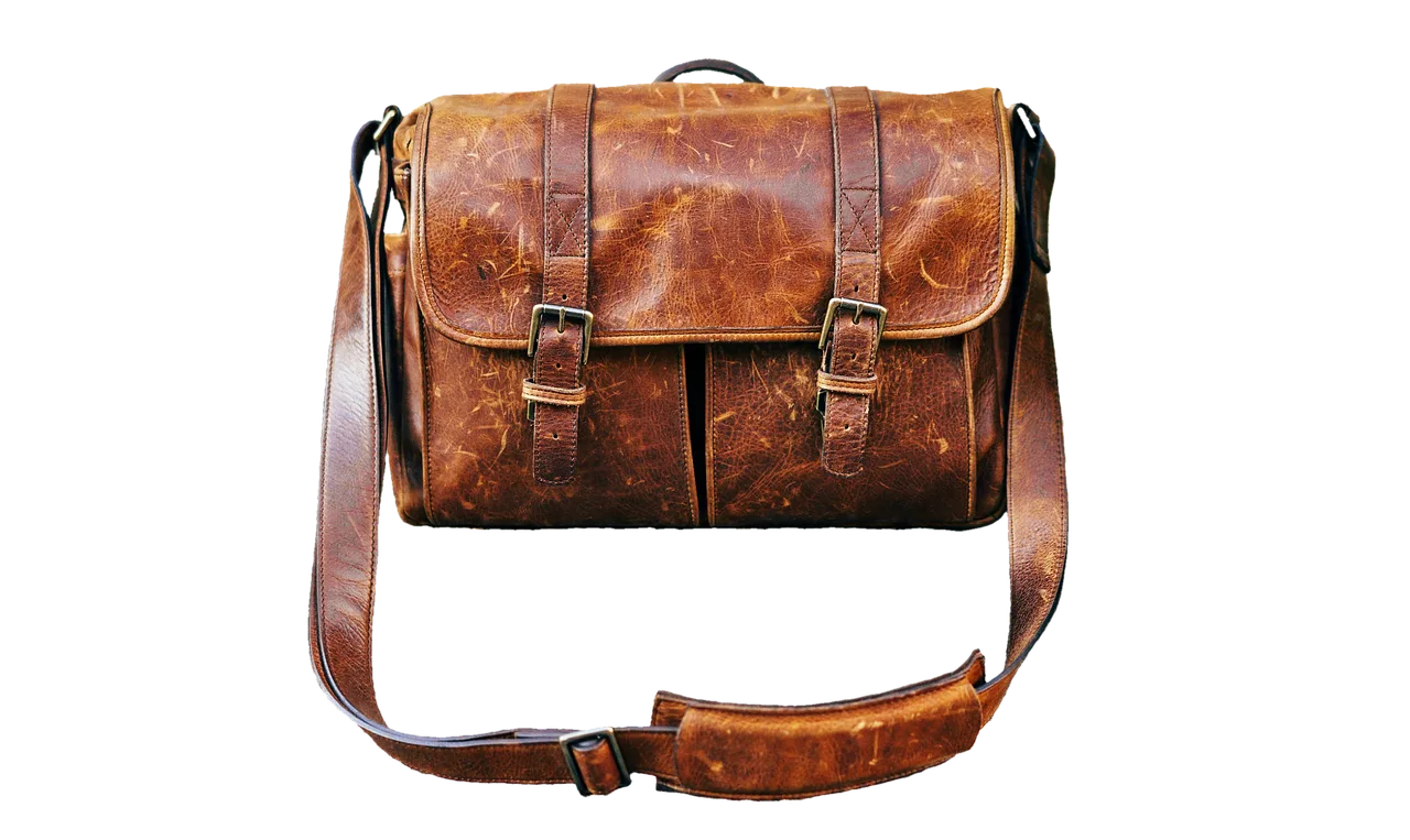 pocket, leather bag, briefcase, schoolbag, leather, shoulder strap, isolated, cut out, leather bag, leather bag, leather bag, leather bag, leather bag, briefcase, briefcase, briefcase, briefcase, leather, leather, leather. Choosing a work bag: straps, laptop padding, failure points