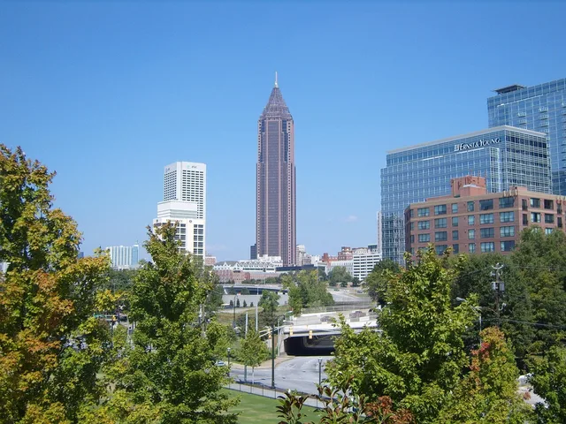 atlanta, downtown, skyline, urban, cityscape, skyscrapers, buildings, cities, nature, city, georgia, towers, tall, outside, trees, sky, architecture. Professional Workwear Atlanta: Dress Codes and Climate
