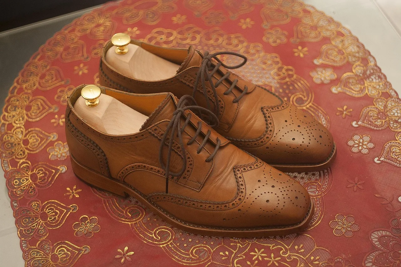 wingtip, dress shoes, leather shoes, full grain, derby, formal, brogue, brogues shoes, broguing, brown, patina, upper class, business shoes, shoes, leather, goodyear welt, gyw, elegant, classic, executive, collection, fashion, lifestyle, businessman, style, fashionable, elegance, professional, boss, stylish, luxury, brown shoes, brown businessman, dress shoes, leather shoes, leather shoes, leather shoes, business shoes, shoes, shoes, shoes, shoes, shoes, professional. 6 things about work shoes worth your time