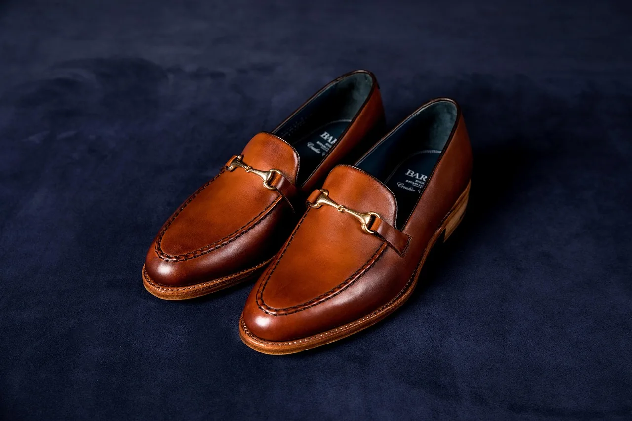 loafers, shoes, leather, brown shoes, pair, leather shoes, men's shoes, footwear, men's fashion, loafers for men, penny loafers, loafers, loafers, loafers, loafers, loafers. Work shoe families sorted by closure: lacing, loafers, boots and courts